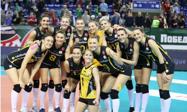 Vakıfbank Voleybol Takımı yılı galibiyetle kapattı